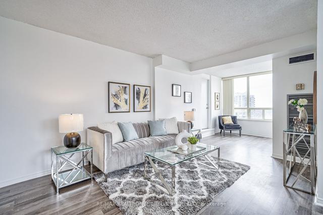 1901 - 7 Bishop Ave, Condo with 2 bedrooms, 2 bathrooms and 1 parking in Toronto ON | Image 23