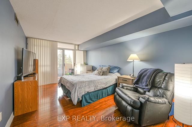 201 - 5 Rowntree Rd, Condo with 2 bedrooms, 2 bathrooms and 1 parking in Toronto ON | Image 11