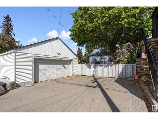 10922 117 St Nw, House detached with 3 bedrooms, 2 bathrooms and null parking in Edmonton AB | Image 31