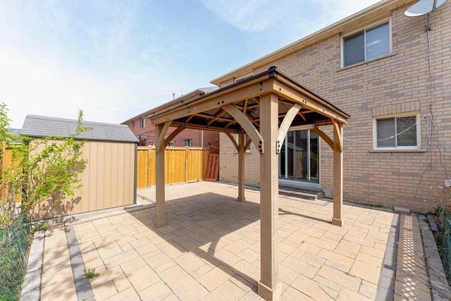 23 Morningdew Cres, House semidetached with 3 bedrooms, 4 bathrooms and 4 parking in Brampton ON | Image 21