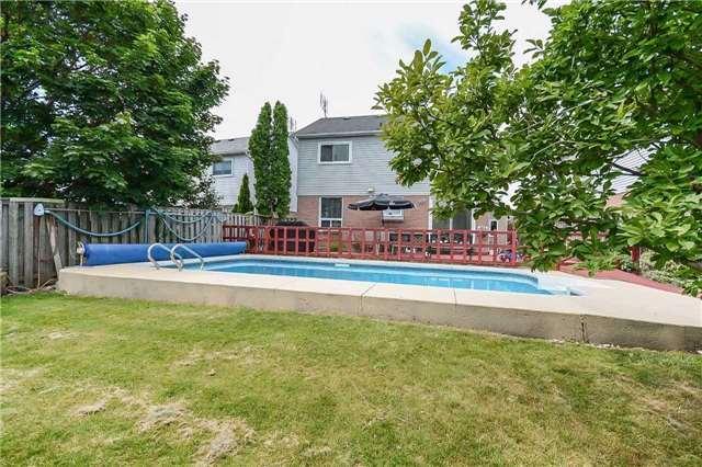 7328 Corrine Cres, House detached with 3 bedrooms, 3 bathrooms and 2 parking in Mississauga ON | Image 19