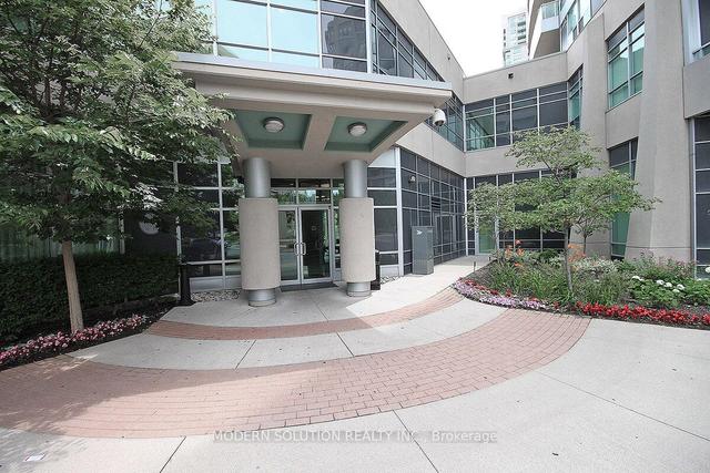 302 - 1 Elm Dr, Condo with 2 bedrooms, 2 bathrooms and 2 parking in Mississauga ON | Image 23