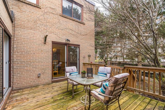 7 Redstone Path, Townhouse with 3 bedrooms, 2 bathrooms and 1 parking in Toronto ON | Image 24