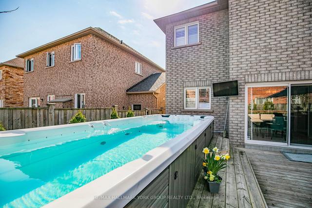 56 Anjac Cres, House detached with 3 bedrooms, 4 bathrooms and 4 parking in Markham ON | Image 26