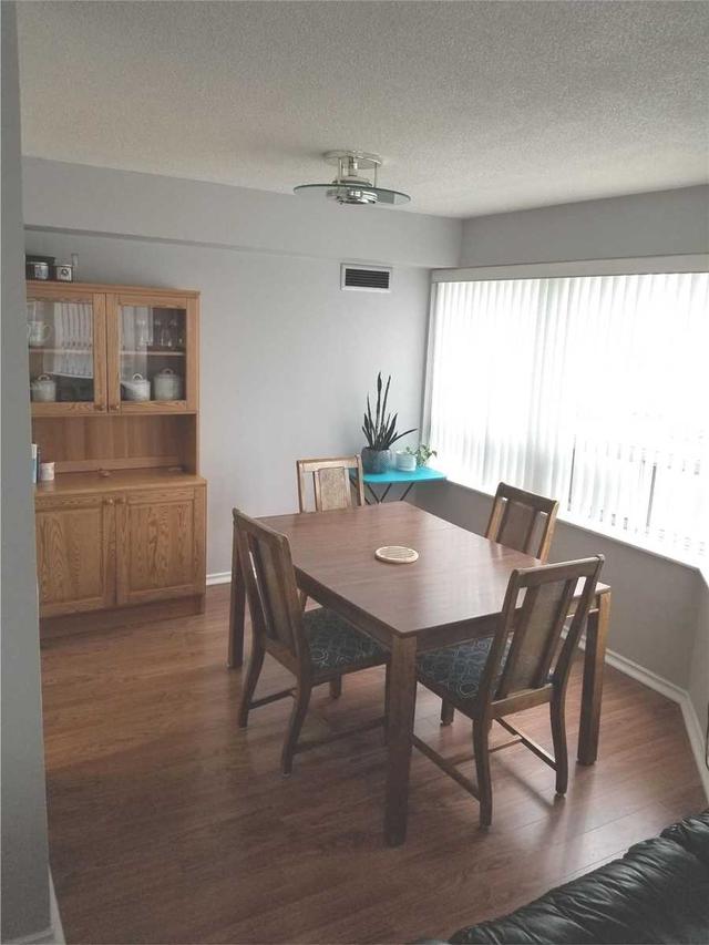 403 - 335 Webb Dr, Condo with 2 bedrooms, 2 bathrooms and 1 parking in Mississauga ON | Image 12