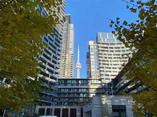 857 - 10 Capreol Crt, Condo with 1 bedrooms, 2 bathrooms and 0 parking in Toronto ON | Image 18