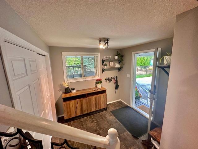 109 12th Avenue, House detached with 4 bedrooms, 2 bathrooms and null parking in Kootenay Boundary B BC | Image 7