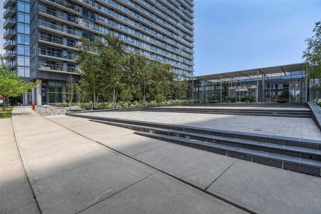 u2005 - 103 The Queensway, Condo with 2 bedrooms, 2 bathrooms and 1 parking in Toronto ON | Image 12