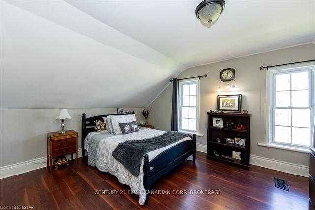 162 Victoria St, House detached with 4 bedrooms, 2 bathrooms and 11 parking in Southwest Middlesex ON | Image 17