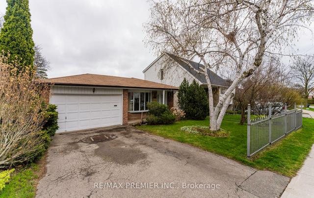 3225 Rymal Rd, House detached with 3 bedrooms, 3 bathrooms and 4 parking in Mississauga ON | Image 12
