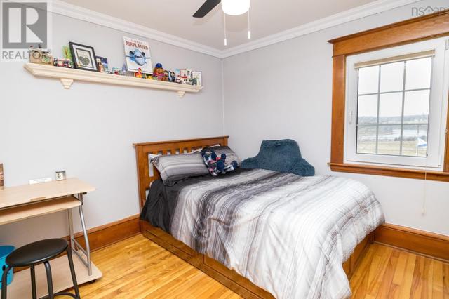 1575 Kings Road, House detached with 3 bedrooms, 2 bathrooms and null parking in Cape Breton NS | Image 28