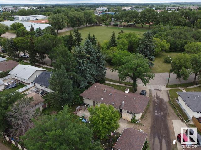 9902 96 Av, House detached with 4 bedrooms, 2 bathrooms and null parking in Fort Saskatchewan AB | Image 10