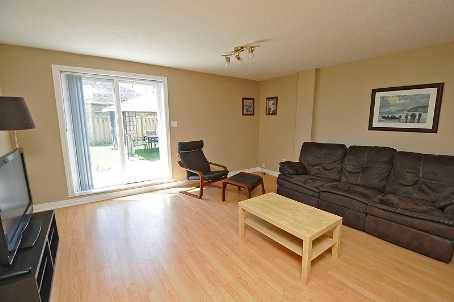 40 Frasson Dr, House detached with 4 bedrooms, 3 bathrooms and 2 parking in Guelph ON | Image 5