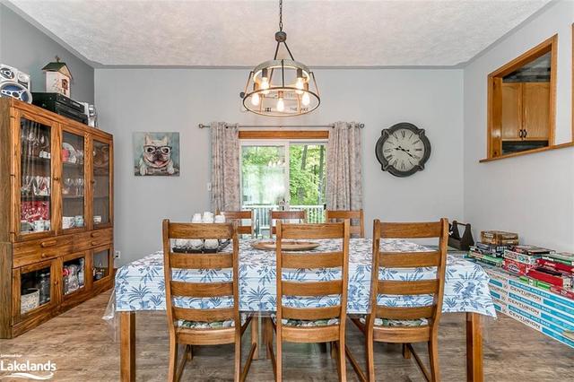 2 Ojibway Court, House detached with 3 bedrooms, 2 bathrooms and null parking in Tiny ON | Image 21