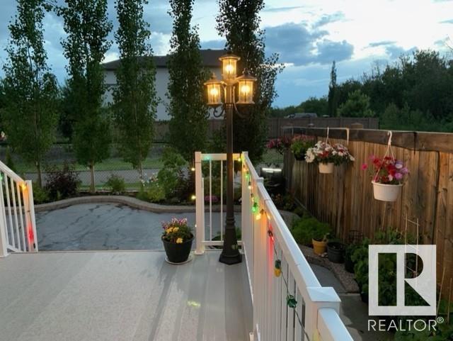17208 121 St Nw, House detached with 4 bedrooms, 3 bathrooms and 4 parking in Edmonton AB | Image 42