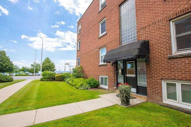 35 - 1347 Lakeshore Rd, Condo with 2 bedrooms, 1 bathrooms and 1 parking in Burlington ON | Image 35