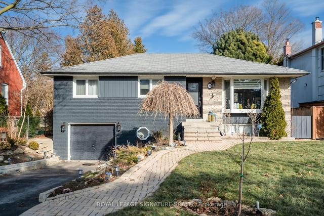 25 Scarborough Heights Blvd, House detached with 3 bedrooms, 2 bathrooms and 3 parking in Toronto ON | Image 1