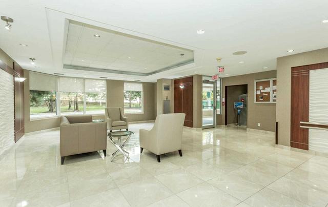 1704 - 135 Hillcrest Ave, Condo with 2 bedrooms, 2 bathrooms and 1 parking in Mississauga ON | Image 23