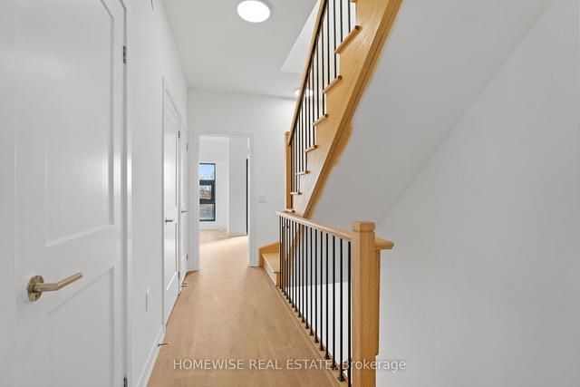 310 - 485 Logan Ave, Townhouse with 2 bedrooms, 2 bathrooms and 1 parking in Toronto ON | Image 11