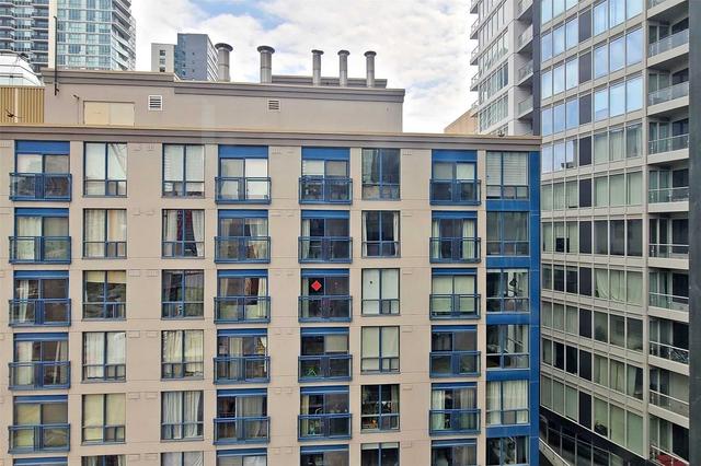 1012 - 60 Shuter St, Condo with 1 bedrooms, 2 bathrooms and 0 parking in Toronto ON | Image 27