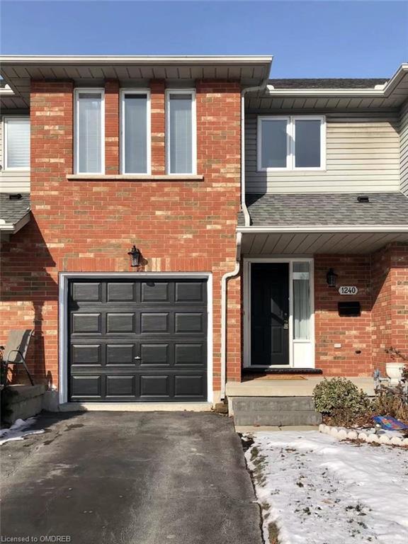 1240 Blanshard Drive, House attached with 3 bedrooms, 1 bathrooms and 2 parking in Burlington ON | Image 1