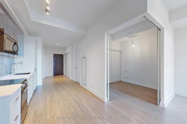 517 - 6 Parkwood Ave, Condo with 2 bedrooms, 1 bathrooms and 1 parking in Toronto ON | Image 6