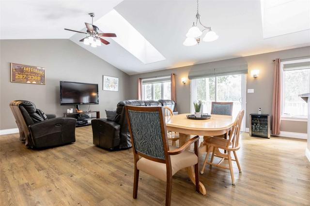 18 Juniper Cres, House detached with 3 bedrooms, 3 bathrooms and 14 parking in Kawartha Lakes ON | Image 8