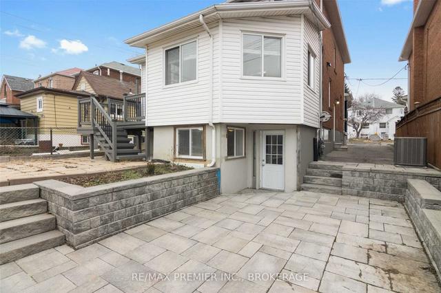 328 Gilbert Ave, House detached with 3 bedrooms, 2 bathrooms and 5 parking in Toronto ON | Image 33