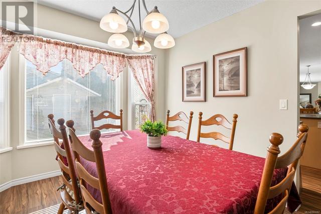 306 - 4th Ave Exten, House detached with 4 bedrooms, 3 bathrooms and 3 parking in Ladysmith BC | Image 9