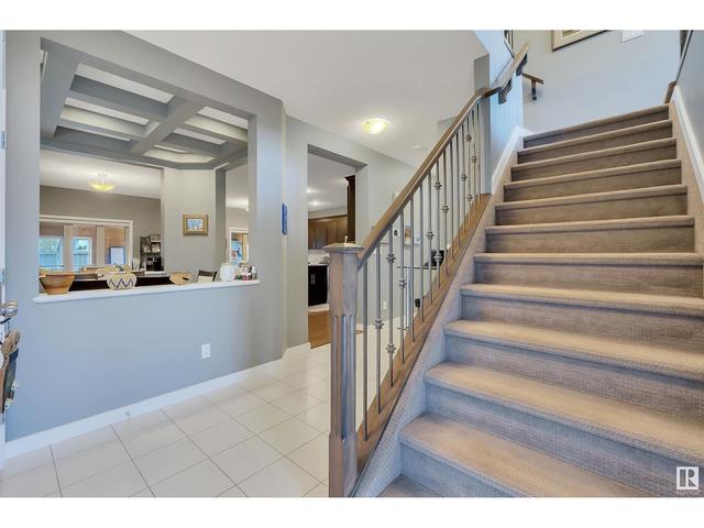 710 Adams Wy Sw, House detached with 3 bedrooms, 2 bathrooms and null parking in Edmonton AB | Image 2