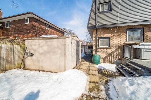 26 Black Knight Rd, House semidetached with 3 bedrooms, 2 bathrooms and 3 parking in St. Catharines ON | Image 30