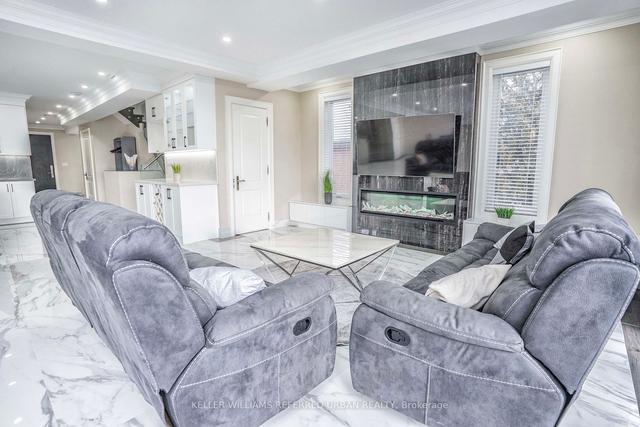 83 Floral Pkwy, House detached with 4 bedrooms, 7 bathrooms and 7 parking in Toronto ON | Image 38