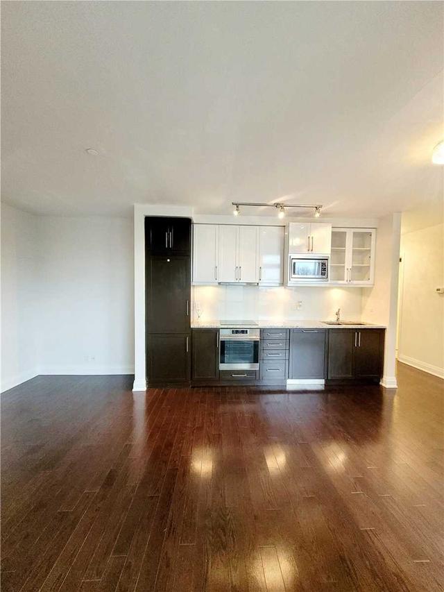 519 - 21 Clairtrell Rd, Condo with 1 bedrooms, 1 bathrooms and 1 parking in Toronto ON | Image 14