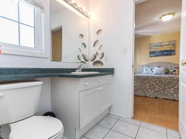 6 Sherbo Cres, House detached with 3 bedrooms, 3 bathrooms and 2 parking in Brampton ON | Image 14