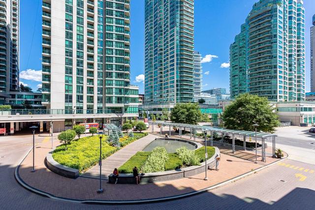 211 - 33 Bay St, Condo with 1 bedrooms, 1 bathrooms and 0 parking in Toronto ON | Image 4