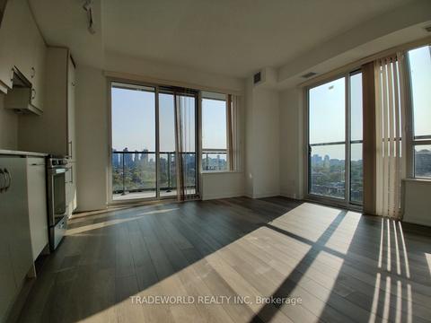 1303 - 181 Huron St, Condo with 1 bedrooms, 2 bathrooms and 0 parking in Toronto ON | Card Image