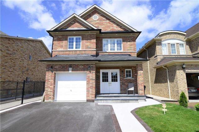 418 Comiskey Cres, House detached with 4 bedrooms, 4 bathrooms and 4 parking in Mississauga ON | Image 1