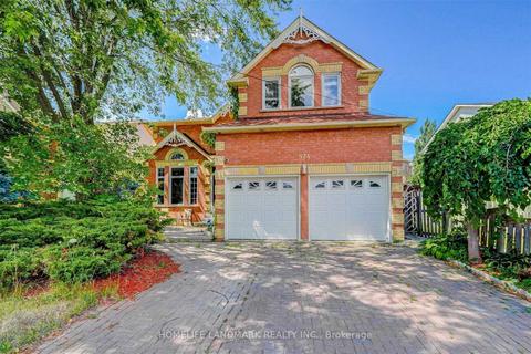 574 Carlton Rd, House detached with 4 bedrooms, 4 bathrooms and 4 parking in Markham ON | Card Image