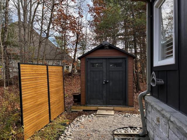 7 Westwind Crt, House detached with 3 bedrooms, 3 bathrooms and 3 parking in Gravenhurst ON | Image 3
