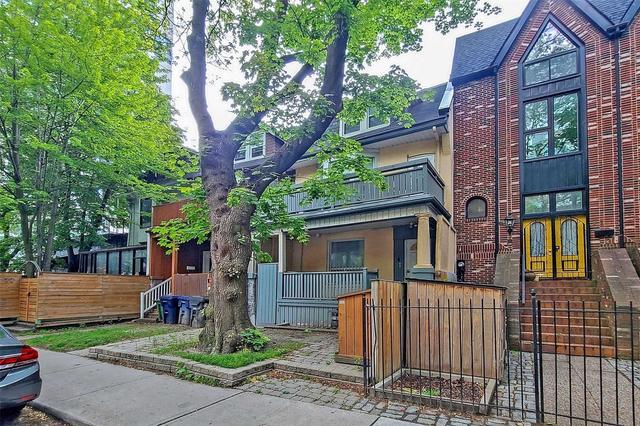 73 Mcgill St, House semidetached with 9 bedrooms, 5 bathrooms and 0 parking in Toronto ON | Image 1