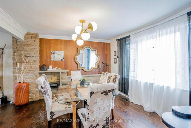 75 Shilton Rd, House detached with 4 bedrooms, 3 bathrooms and 9 parking in Toronto ON | Image 2