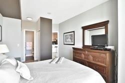 1402 - 3939 Duke Of York Blvd, Condo with 2 bedrooms, 2 bathrooms and 1 parking in Mississauga ON | Image 15