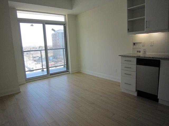 915 - 68 Canterbury Pl, Condo with 1 bedrooms, 2 bathrooms and 1 parking in Toronto ON | Image 16