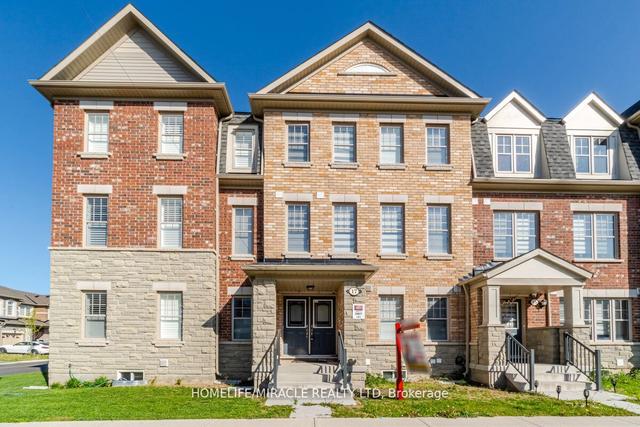 17 Remembrance Rd, House attached with 4 bedrooms, 5 bathrooms and 4 parking in Brampton ON | Image 1
