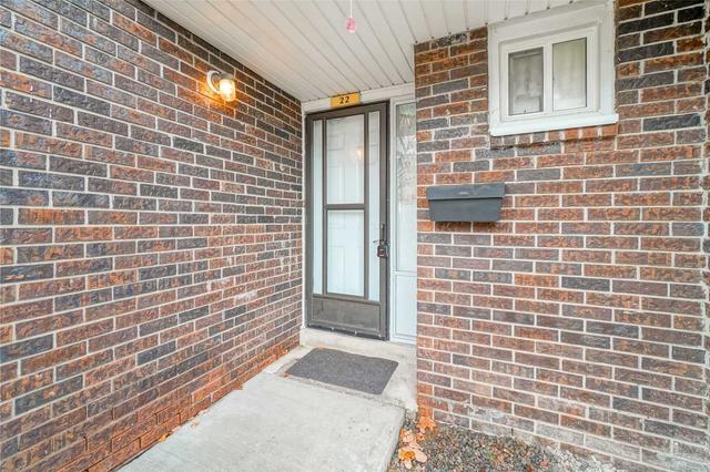 22 Sandringham Crt, Townhouse with 4 bedrooms, 3 bathrooms and 2 parking in Brampton ON | Image 37