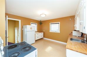 917 Drury Avenue Ne, House detached with 3 bedrooms, 2 bathrooms and 1 parking in Calgary AB | Image 4