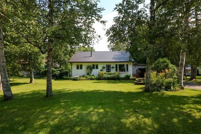 753 James St, House detached with 3 bedrooms, 2 bathrooms and 4 parking in Innisfil ON | Image 3
