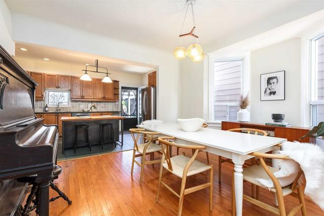 26 Endean Ave, House semidetached with 3 bedrooms, 2 bathrooms and 2 parking in Toronto ON | Image 23
