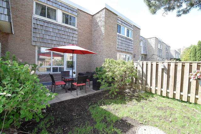 41 - 713 Burnhamthorpe Rd, Townhouse with 3 bedrooms, 2 bathrooms and 1 parking in Toronto ON | Image 30