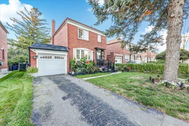 144 Bertrand Ave, House detached with 3 bedrooms, 2 bathrooms and 2 parking in Toronto ON | Image 23